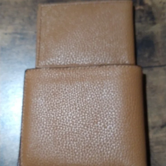 NWT 3 in 1 Keith Haring Boombox Boom Box Wallet + Card Case + Bonus - Picture 3 of 7